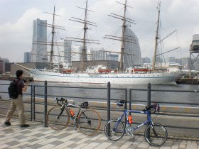 帆船と自転車