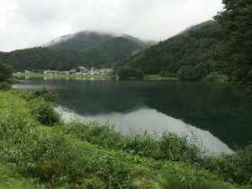 中綱湖